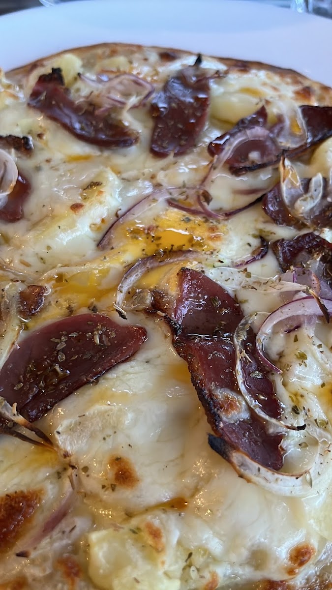 Peppers Pizzas Photos 2